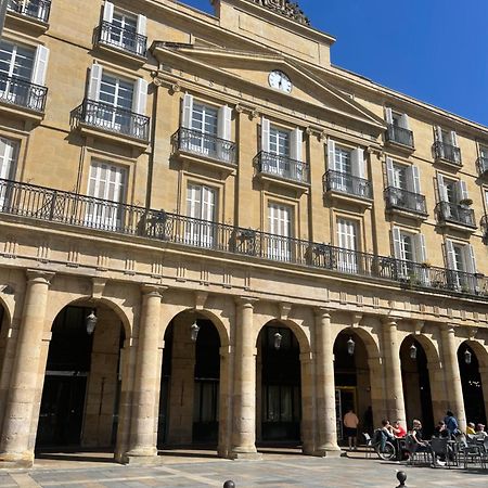 Lauramer Plaza Nueva ビルバオ エクステリア 写真